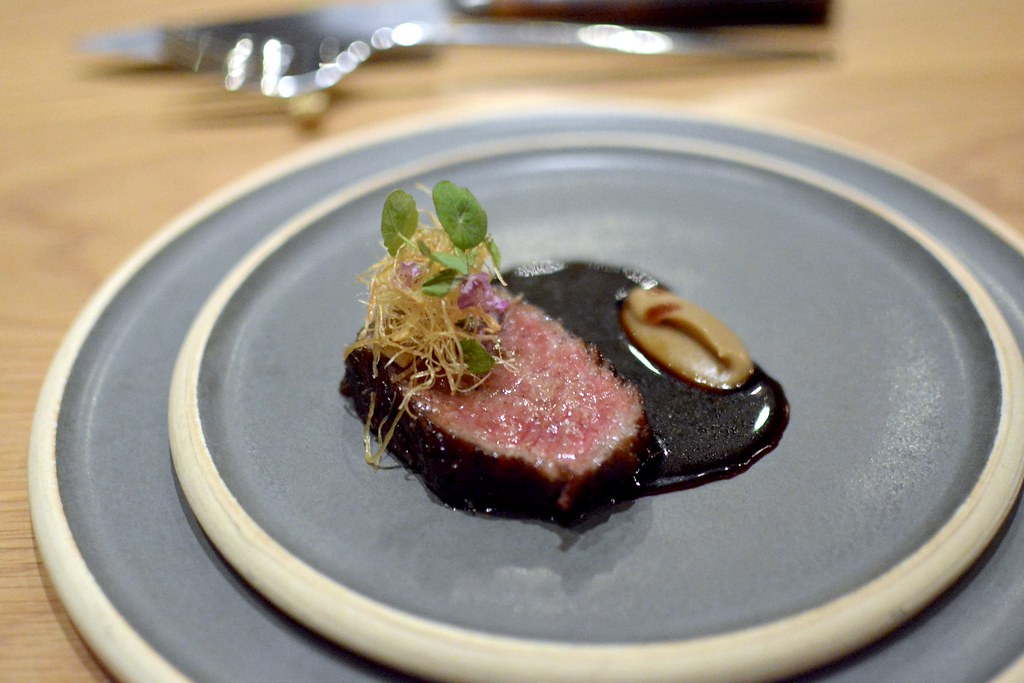 Lilo signature dishes Santa Barbara Sea Urchin
A5 Miyazaki Wagyu
Deer Isle Petite Scallop